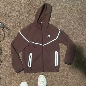Nike Brown Zip-Up Hoodie Nike tech